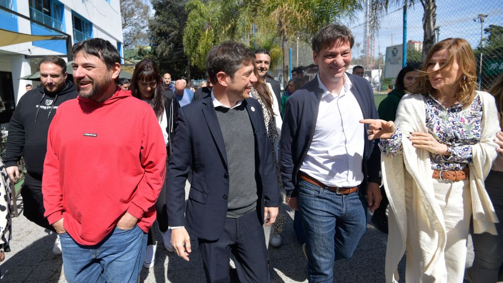 Kicillof se mostr� con Grabois en encuentro de murgas y carg� contra Milei.