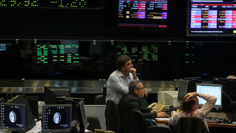 En diciembre el merval obtuvo una baja del 3,8% y el año tuvo un ligero avance del 0,7%