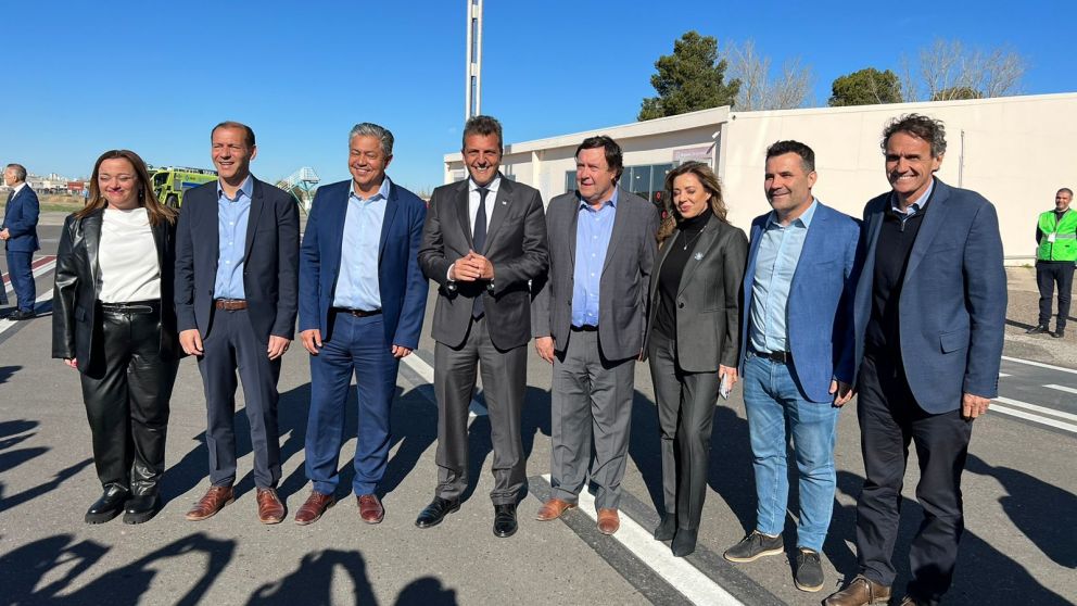 Massa viajó a Neuquén y anunció medidas para el sector energético