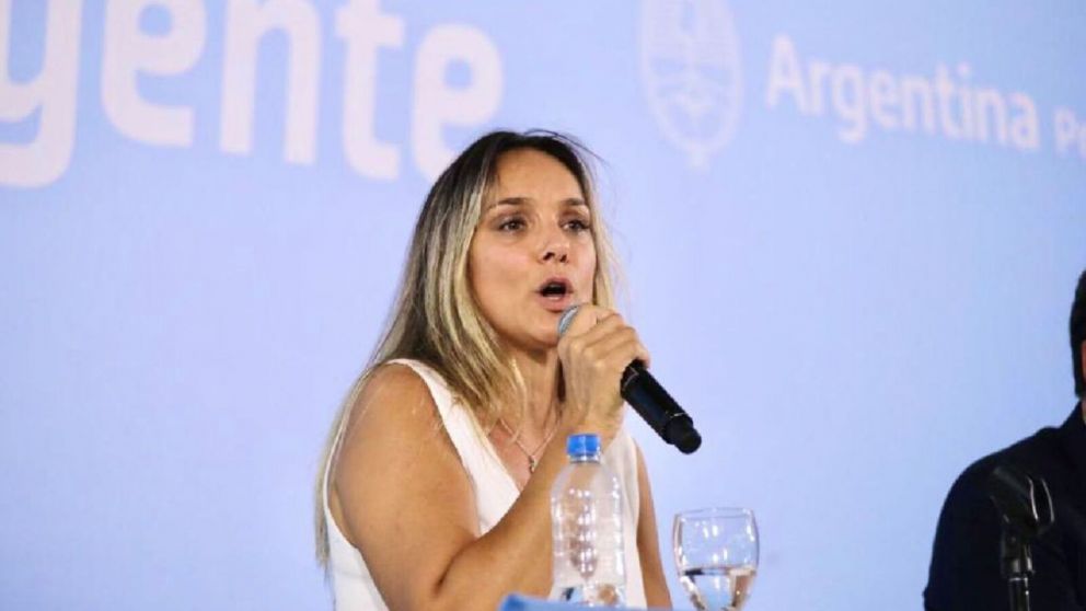 Malena Galmarini, titular de AySA, presentará este martes la mega obra Sistema Riachuelo.
