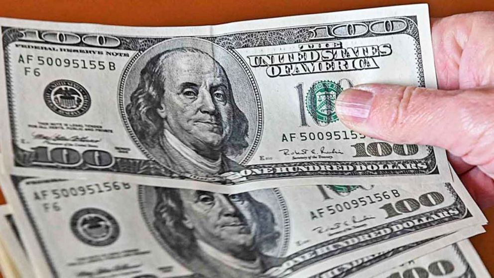 Restricción para la compra de dólares