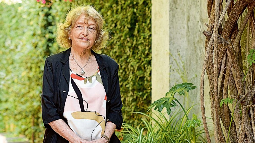 Los vouchers "fracasaron en muchos países", advirtió Adriana Puiggrós