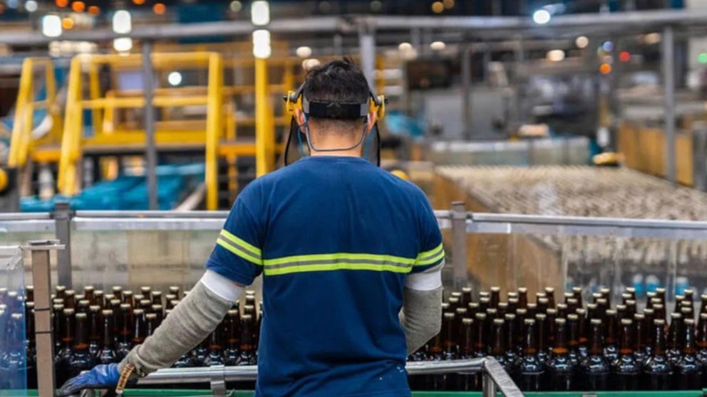 El desempleo siguió bajando en el segundo trimestre del año