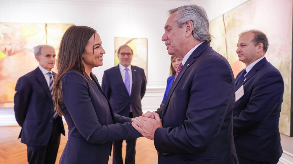 Ocasio-Cortez y Fernández dialogaron durante 45 minutos