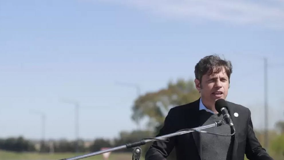 Kicillof encabezó el acto de habilitación de un tramo de 22 kilómetros de la Autopista Presidente Perón