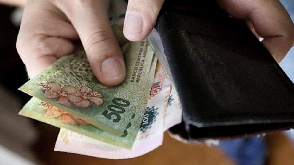 Inflación: los regulados presionan para superar el 100% en 2022