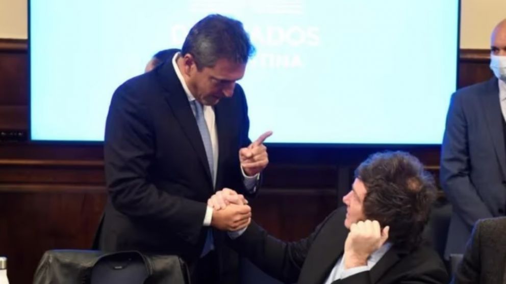 Sergio Massa envía el Presupuesto al Congreso y convoca a Javier Milei a negociar su tratamiento post-elecciones