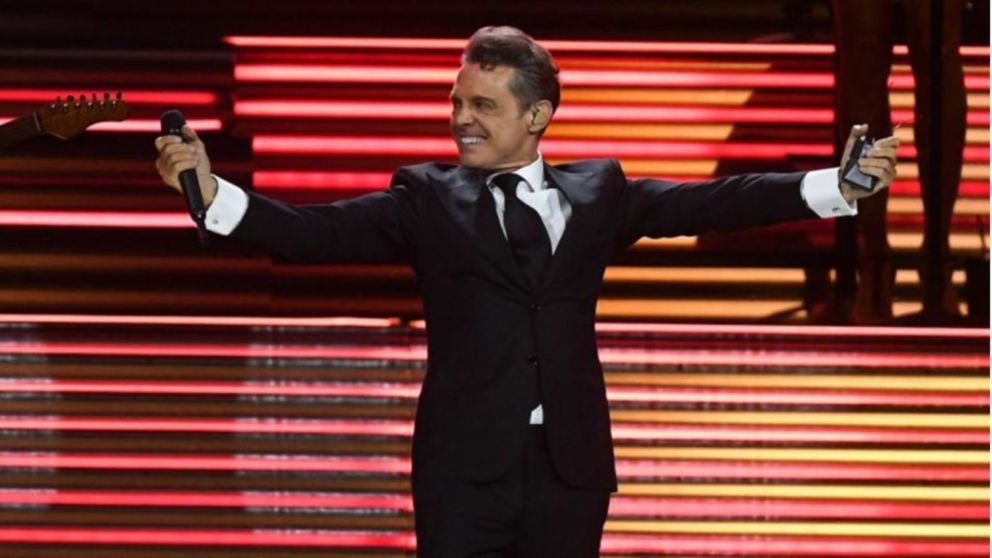 "Es una cena para famosos, no para fans", criticaron