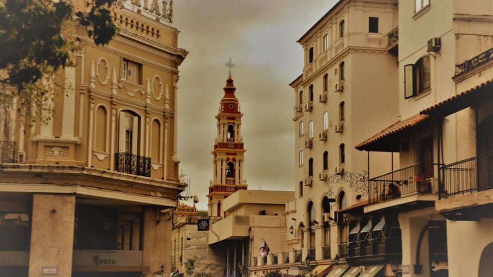 La ciudad tiene muchos destinos arquitectónicos interesantes