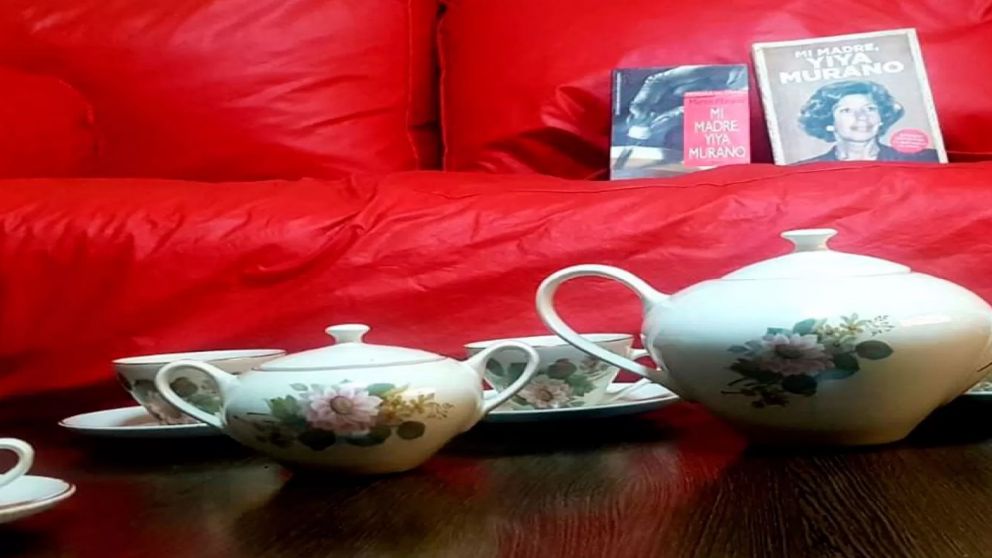 Se vende el juego de té de la famosa envenenadora Yiya Murano