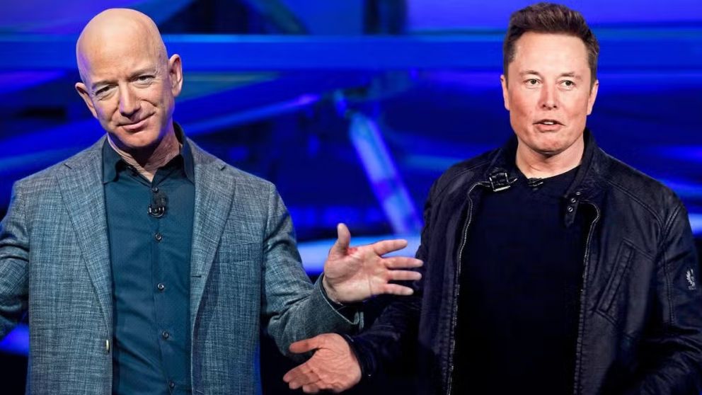 Accionistas de Amazon acusan a Jeff Bezos de perder un gran negocio por su pelea con Elon Musk