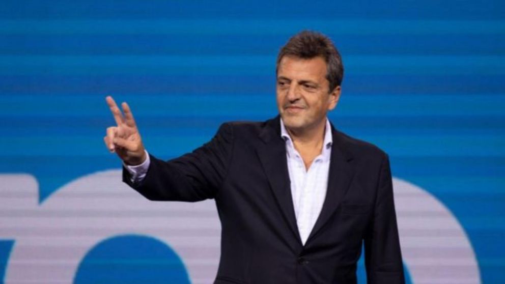 El candidato de UxP festej�