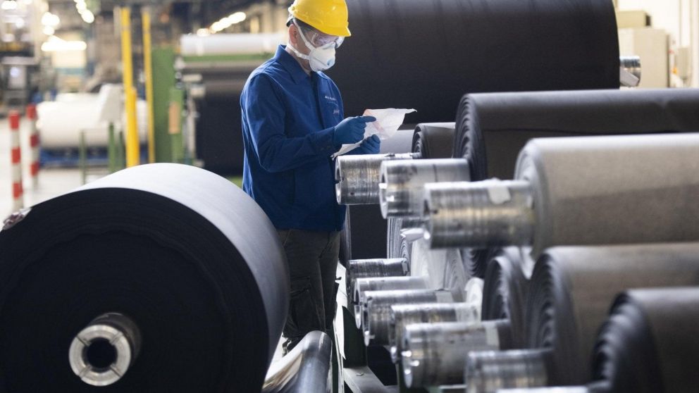 El descenso de la producción italiana fue el más pronunciado desde abril de 2020