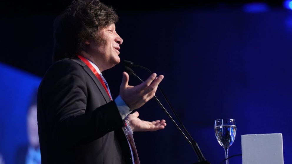 Javier Milei: "¿Por qué necesito que los empresarios me den una mano?"