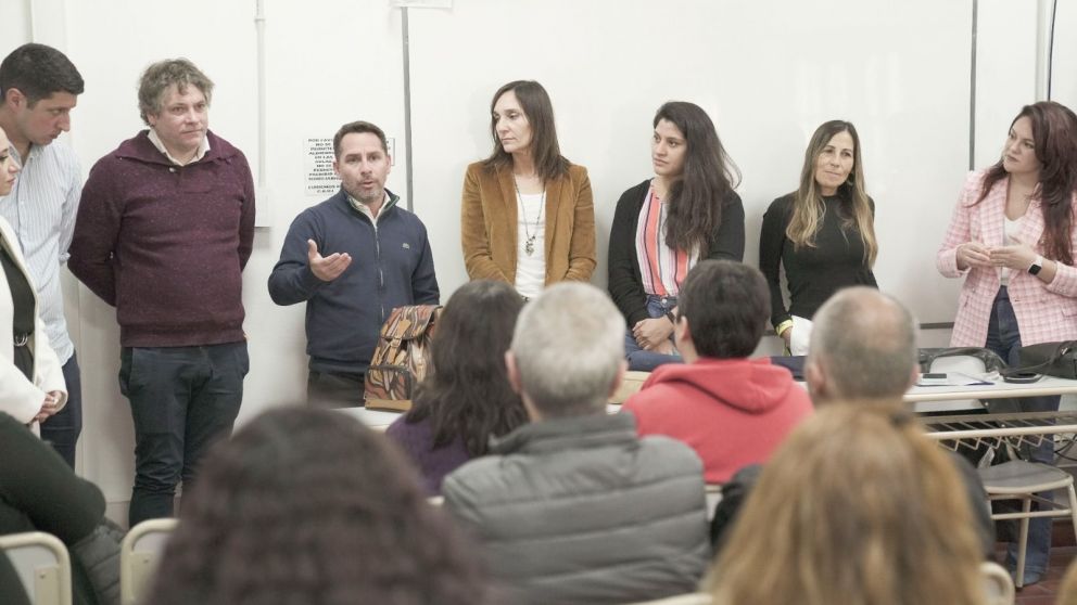 Descalzó destacó la politica interna en el municipio
