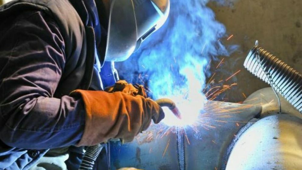 Entre 2015 y 2019, la industria perdió 170.100 empleos