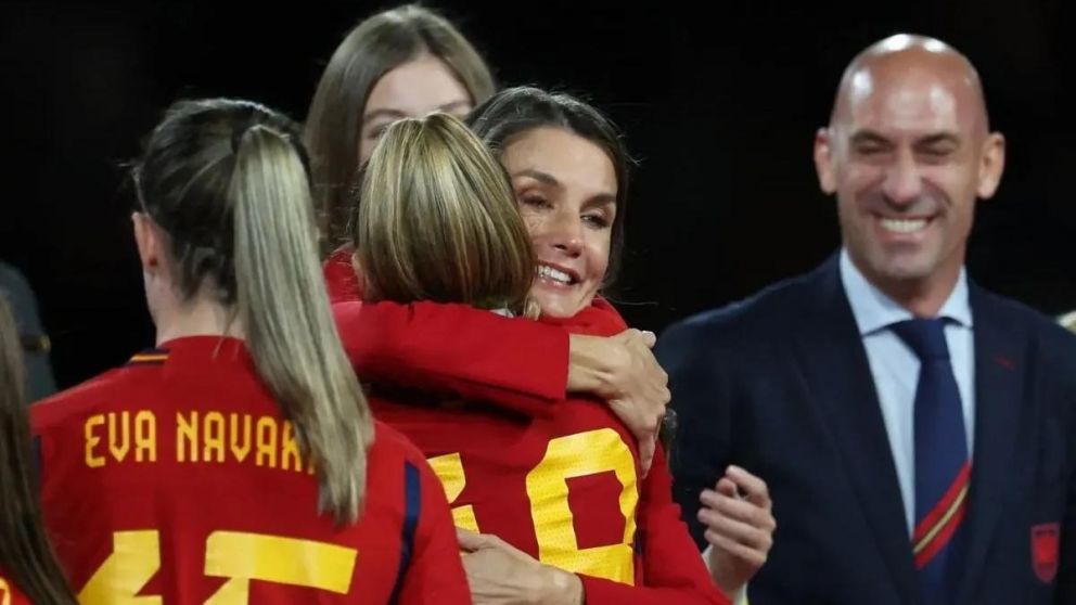 La final del Mundial femenino se vio opacada por el suceso que protagonizó Rubiales