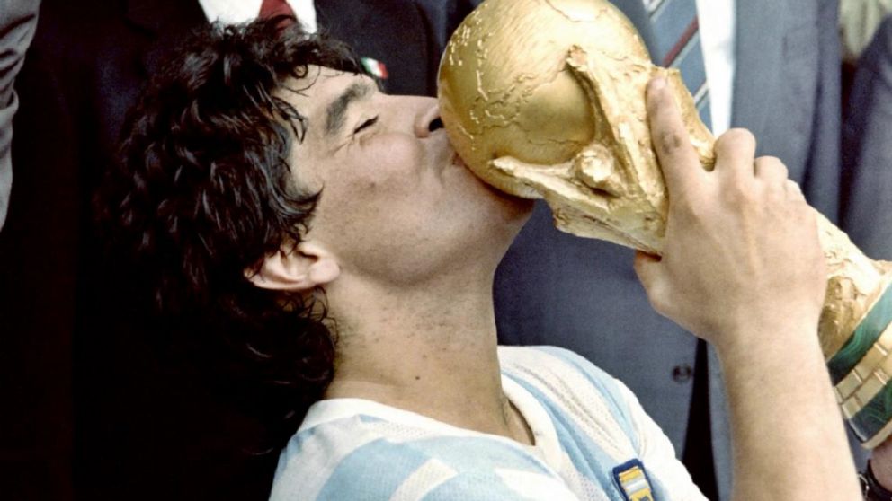 Maradona reconocido en Inglaterra