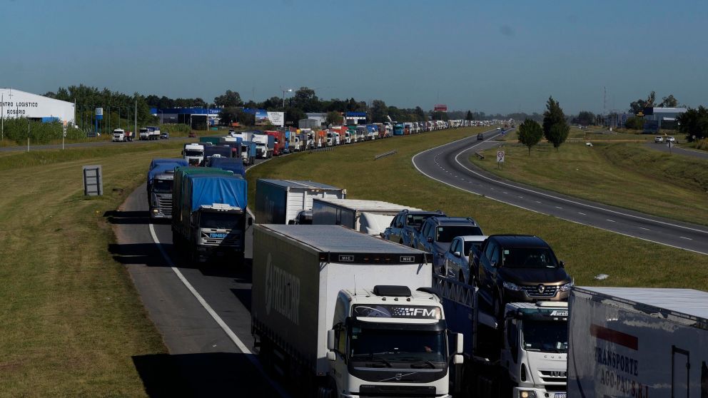 La suba del combustible impacta fuerte en el transporte de carga