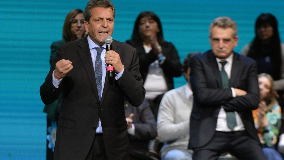 El acto tras el cierre de las PASO