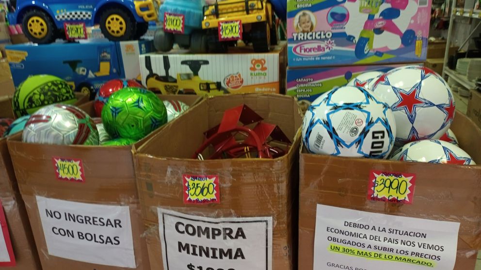 Los carteles anuncian una suba de precios un 30% m�s de lo marcado