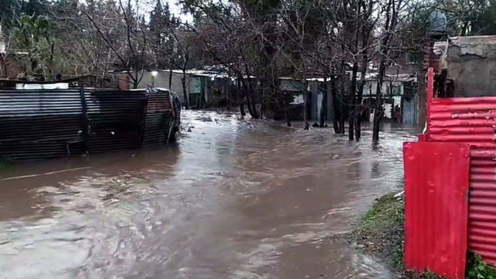 Cayeron más de 100 milímetros de agua en 12 horas