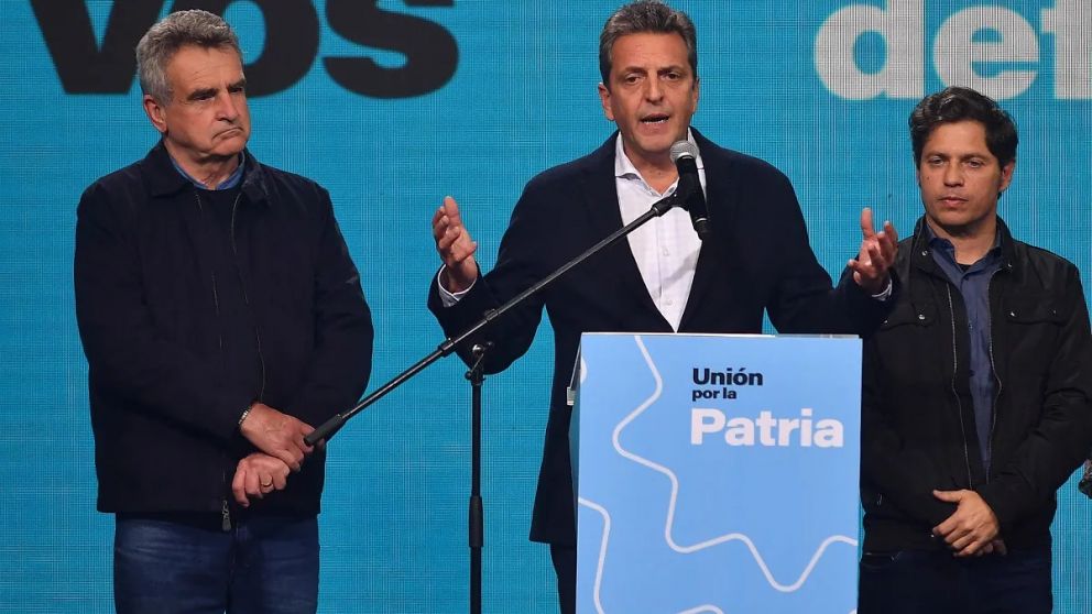 En Unión por la Patria plantean que Massa debe abocarse de lleno a la campaña y tomar medidas concretas.