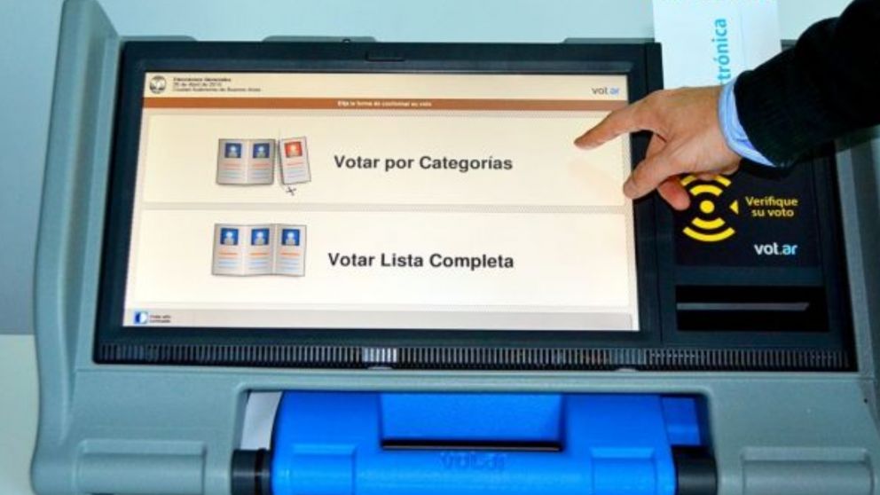 "El gran problema fue la empresa y los técnicos de las máquinas", advirtió la jueza federal María Servini