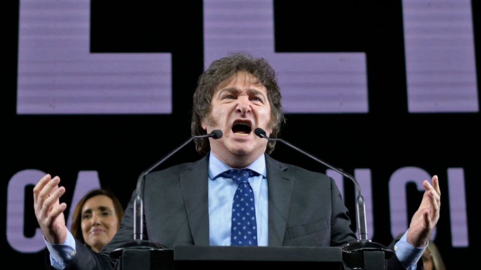 Economistas internacionales alertaron que el riesgo para Argentina es "el populismo de Milei" y no la devaluación