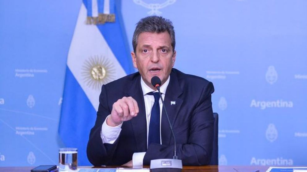 Sergio Massa, tras las PASO, toma medidas econ�micas y prepara la estrategia para octubre.