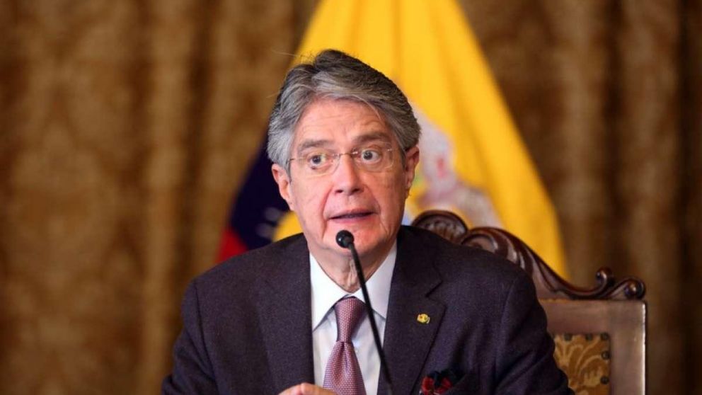 Lasso dispuso la movilización de las fuerzas armadas en todo el país