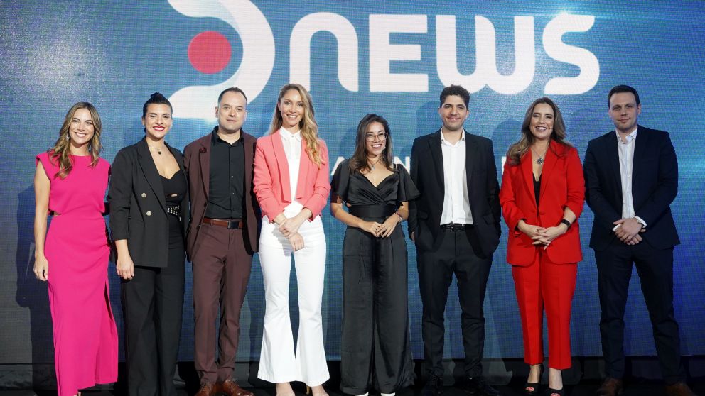 En pleno, el equipo periodístico de DNEWS