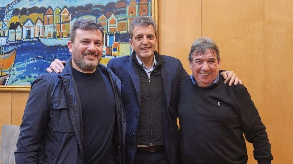 Té para tres, Doval, Massa y García, el salario de los municipales tema de agenda