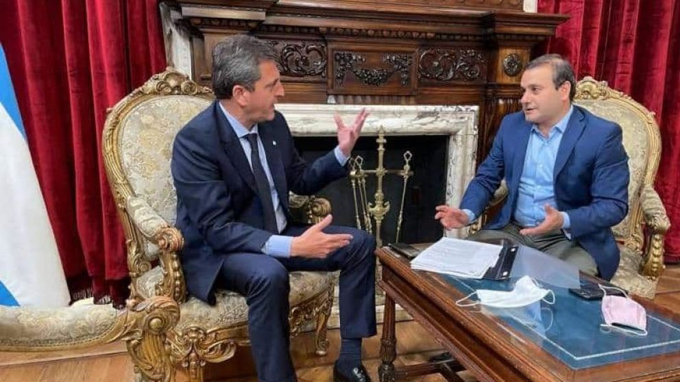 Herrera Ahuad y un contundente apoyo a Massa