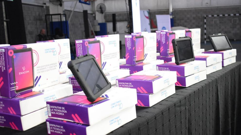 Tablets del Enacom 2023