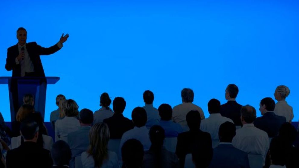 Veinticinco dias antes de la elección se diferencia acto partidario de gestión