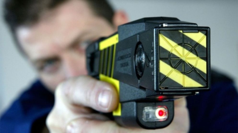 Pistolas Taser para la Policía de la Ciudad