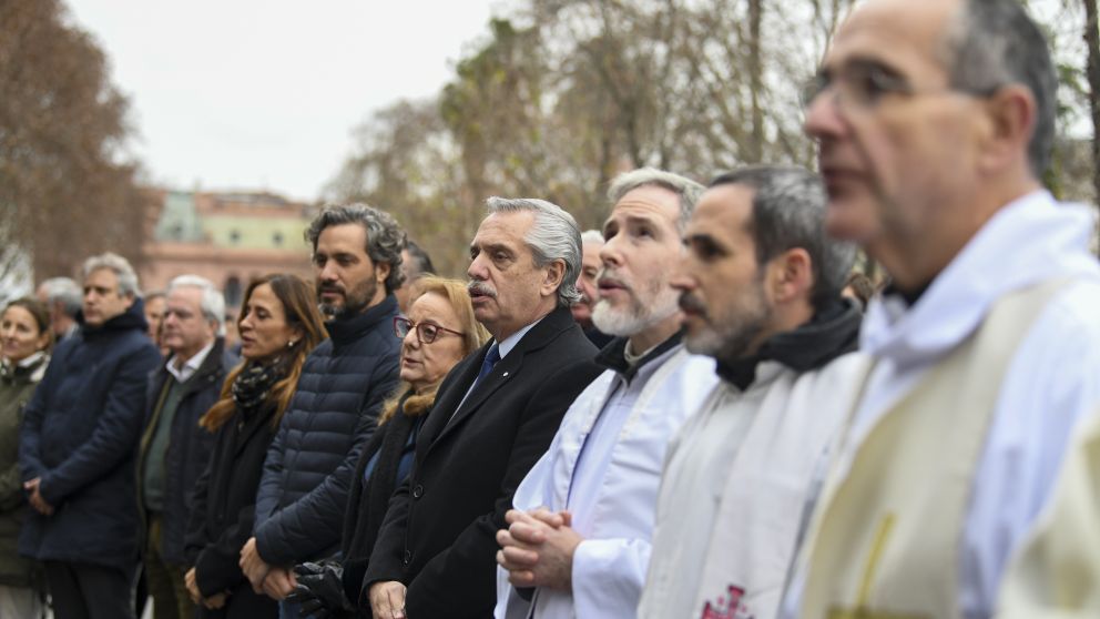 Alberto Fernández llamó a "trabajar fraternalmente en favor de los más vulnerables"