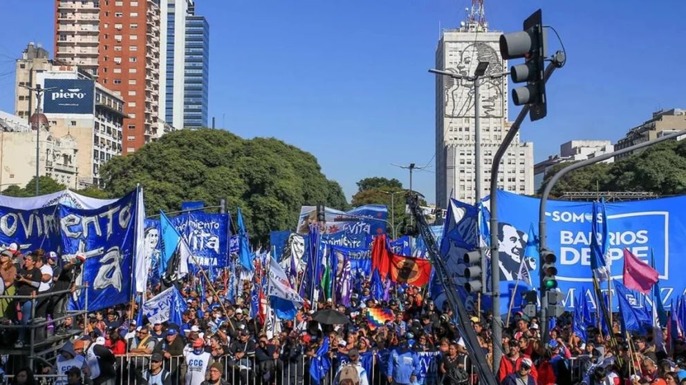 Emilio Pérsico dijo que no tomarán partido públicamente porque "se necesitan los votos" de Massa y de Grabois.