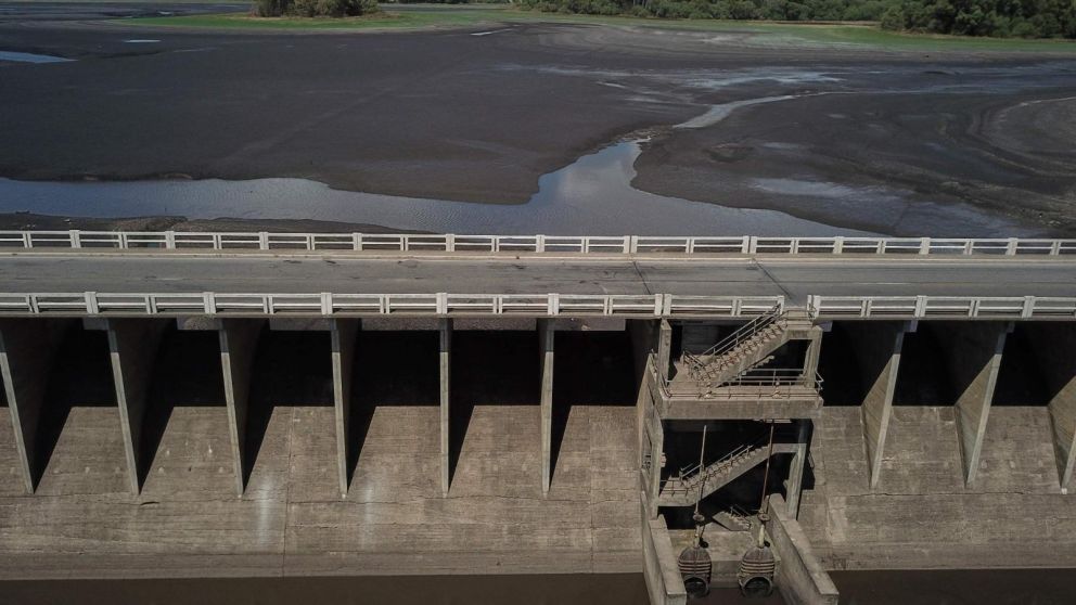 Uruguay está sufriendo una sequía que afecta las reservas de agua para el consumo de la población