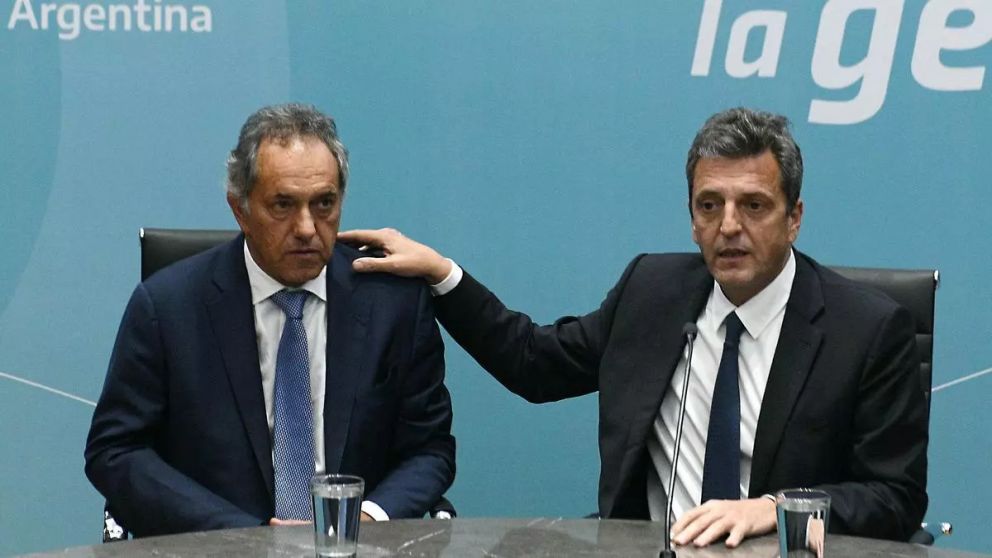 Unión por la Patria busca sanar las heridas internas y se abroquela tras la figura de Massa.