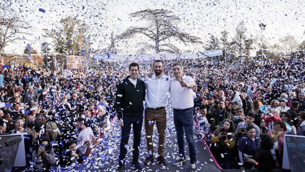 Máximo Kirchner le pidió a Cristina que "dé una mano" en la campaña electoral de UxP