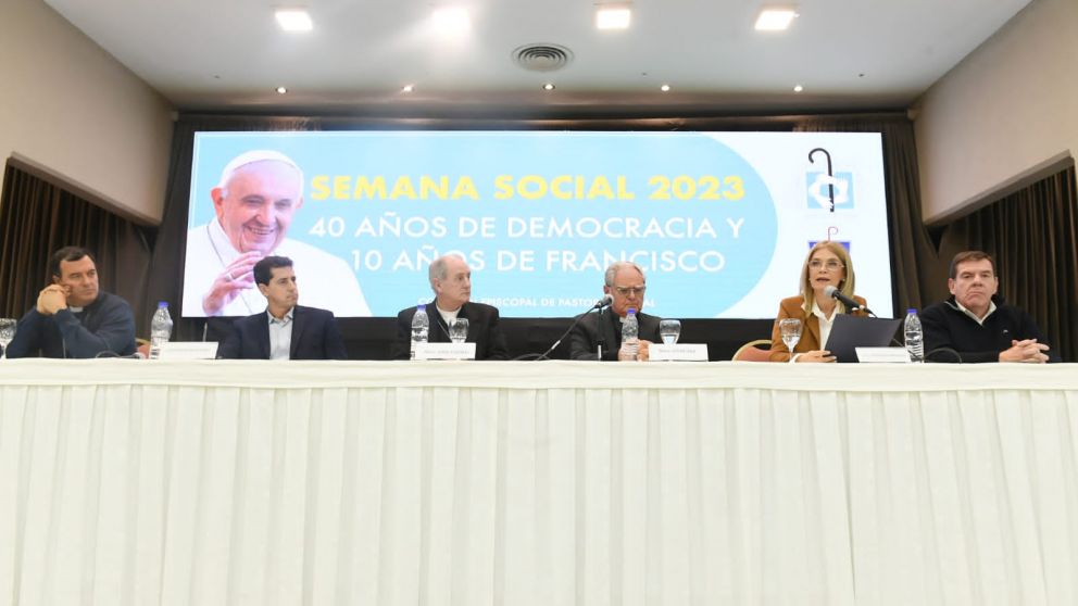 Ver�nica Magario reclam� "acordar un nuevo pacto social" de forma urgente