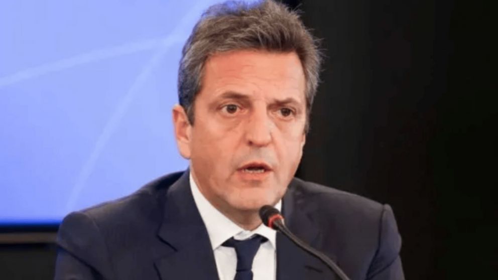 Massa dijo que "no nos van a vencer" los problemas como la pandemia, la sequía y la deuda con el FMI