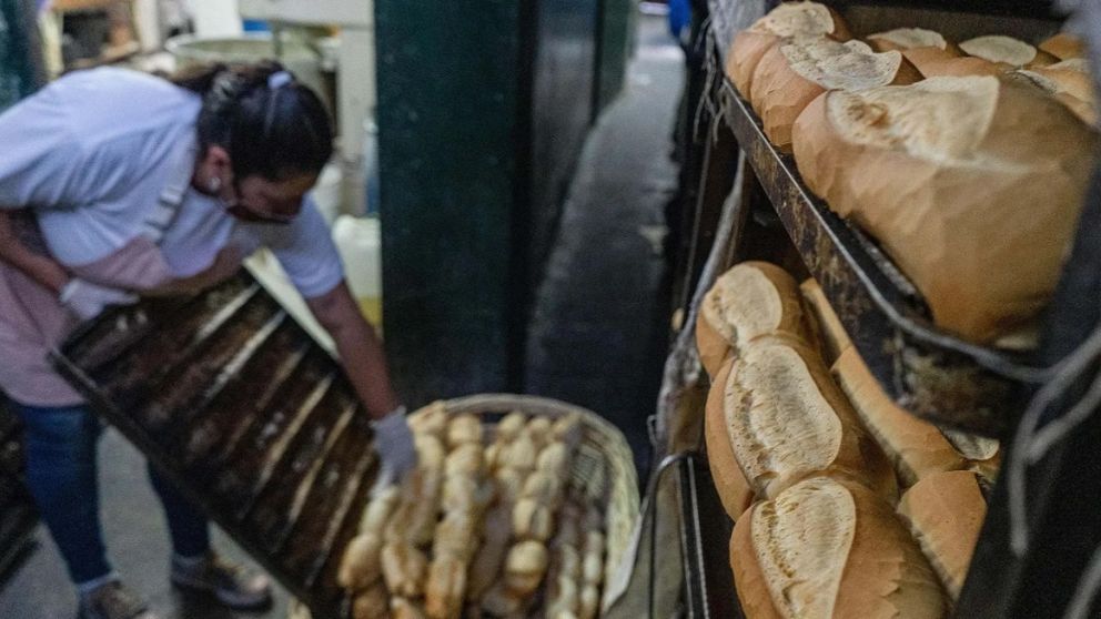 El precio del pan podría subir con el nuevo aumento de la harina