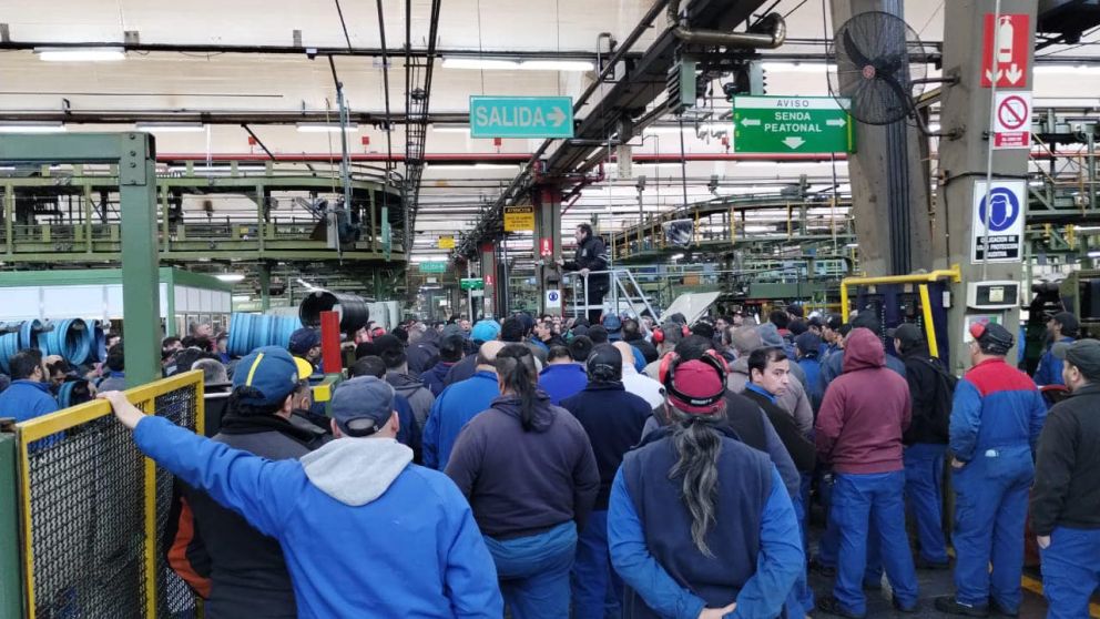 El Sutna mantiene su dinámica de asambleas en las fábricas, el jueves 22 tendrá reunión paritaria