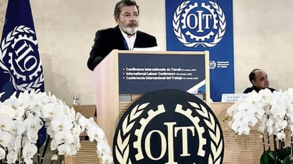 Gerardo Martínez fustigó al FMI en el foro global de la OIT