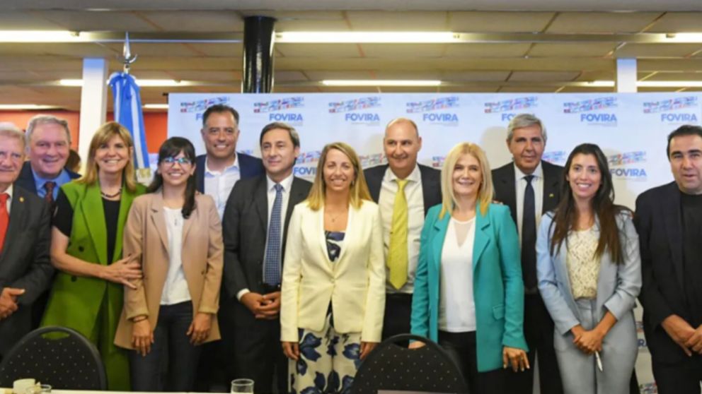 Vicegobernadores del Frente de Todos resaltaron que es "imperiosa la unidad con representaci�n federal".