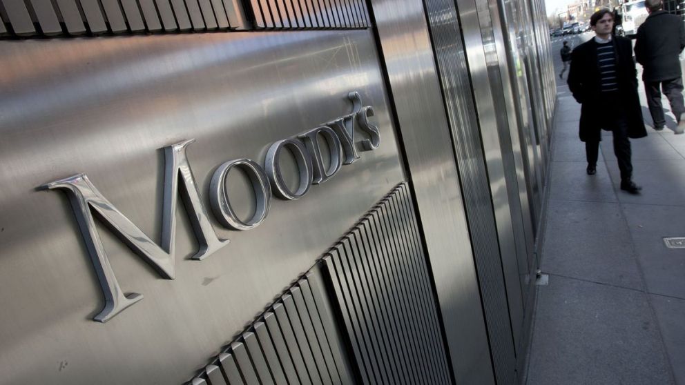 Moody’s alertó por la deuda