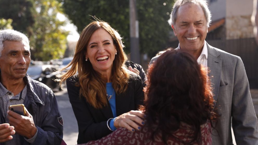 La candidatura de Tolosa Paz en Provincia precipita la idea de ir a una PASO en el Frente de Todos.
